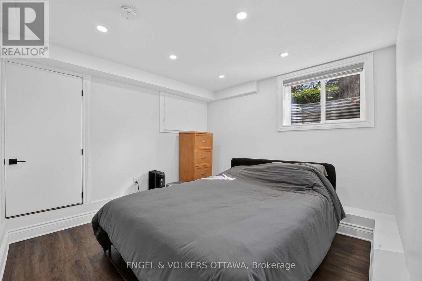 1330 Kilborn Avenue, Ottawa, ON