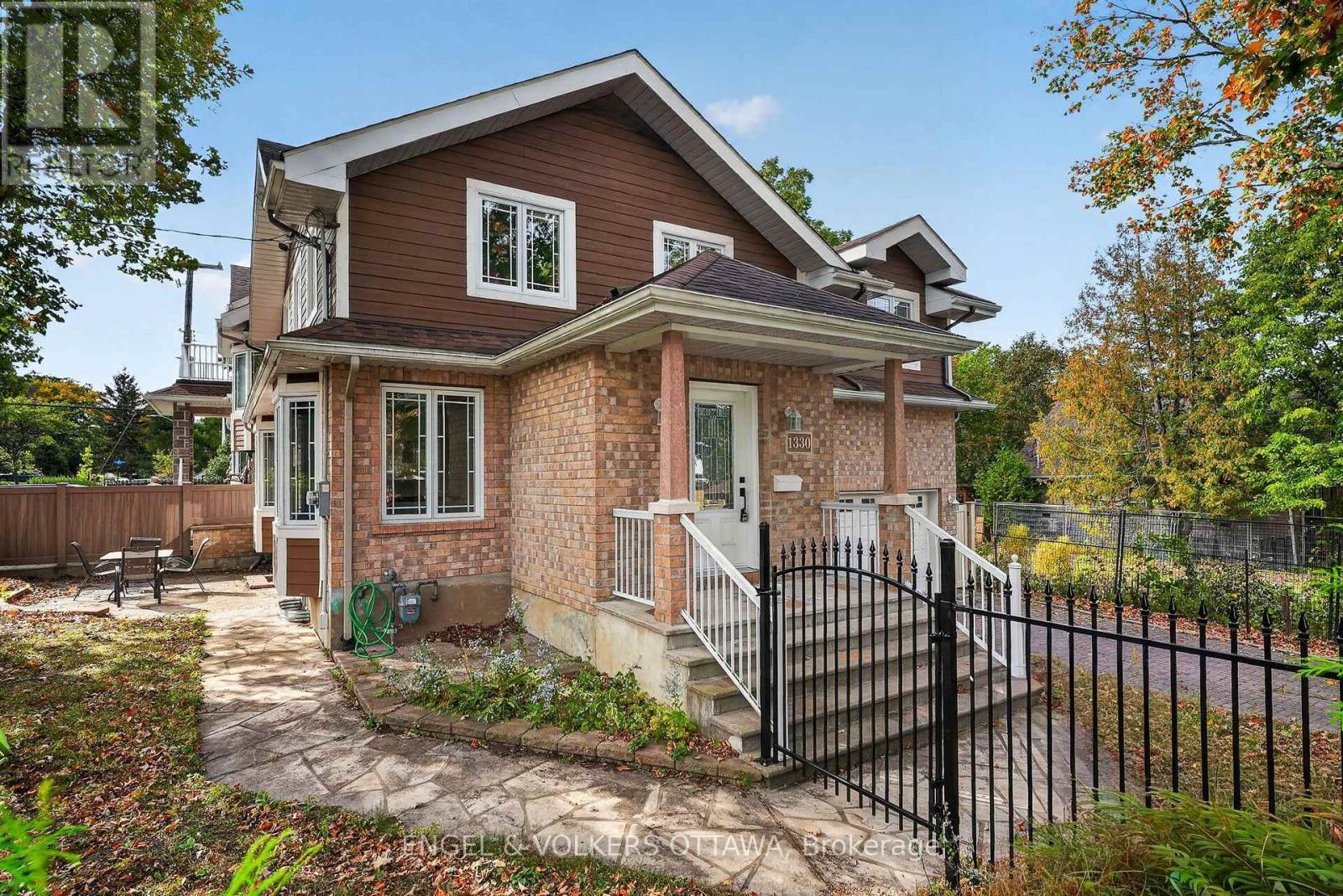 1330 Kilborn Avenue, Ottawa, ON
