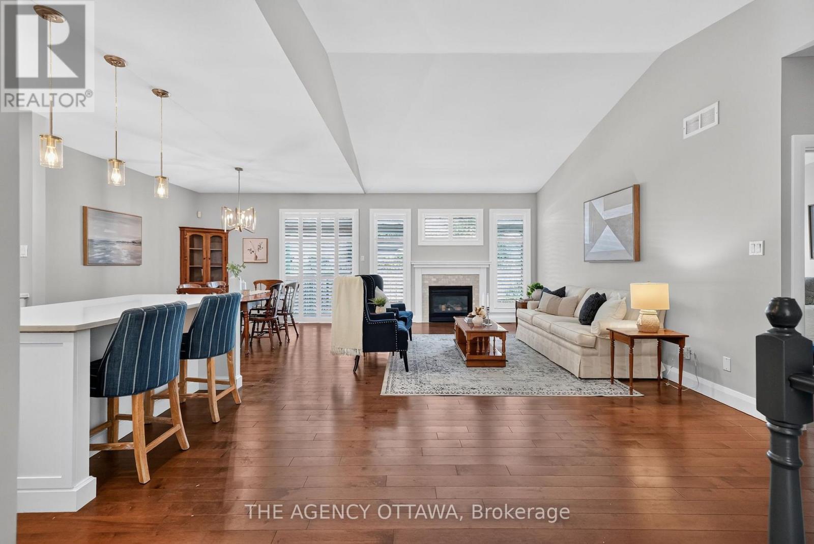 111 Bartlett Private, Ottawa, ON