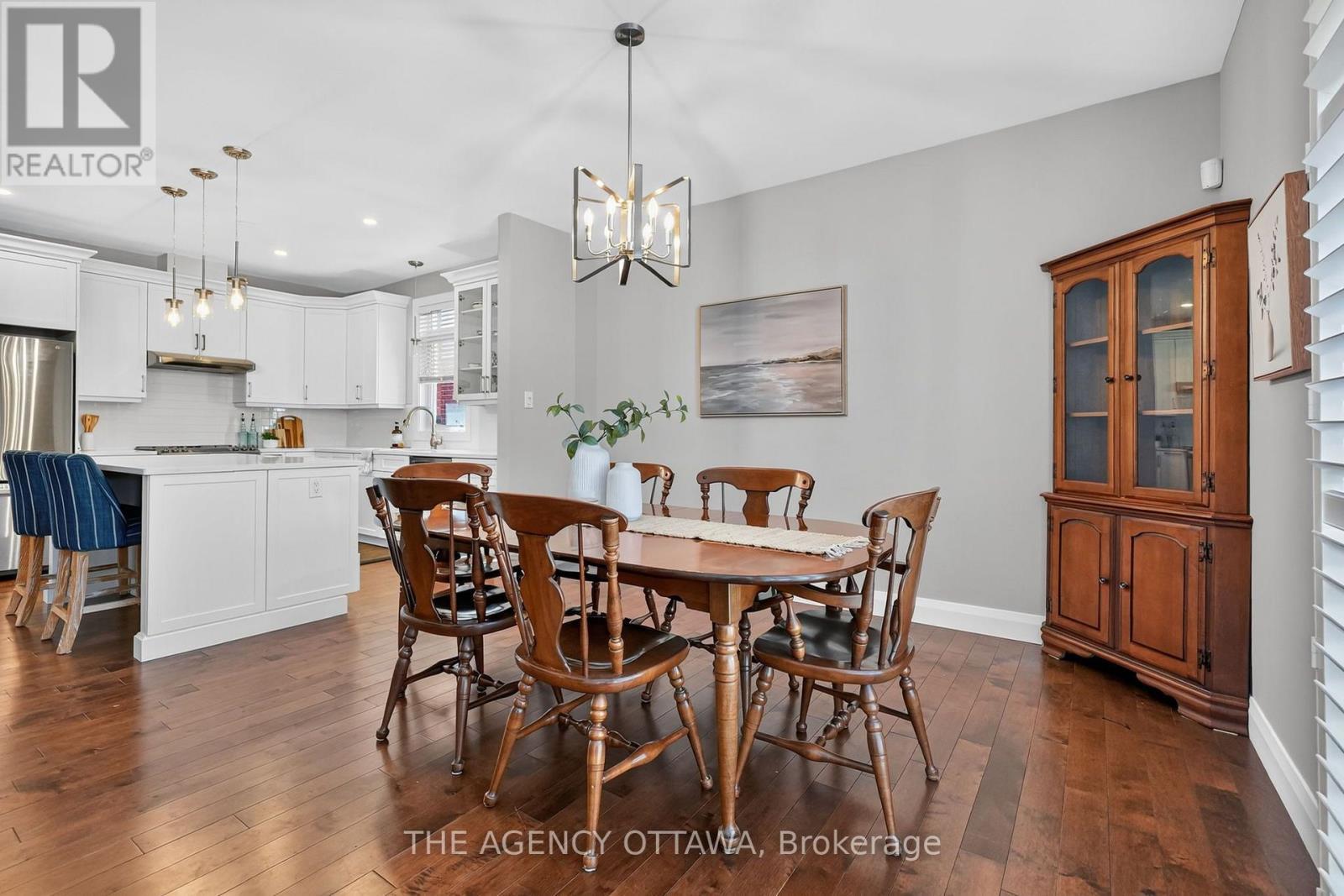 111 Bartlett Private, Ottawa, ON
