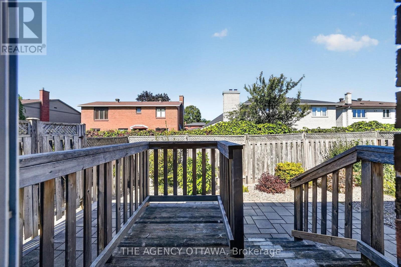 111 Bartlett Private, Ottawa, ON
