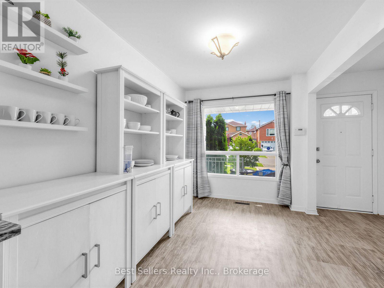 234 Lech Walesa Drive, Mississauga, ON