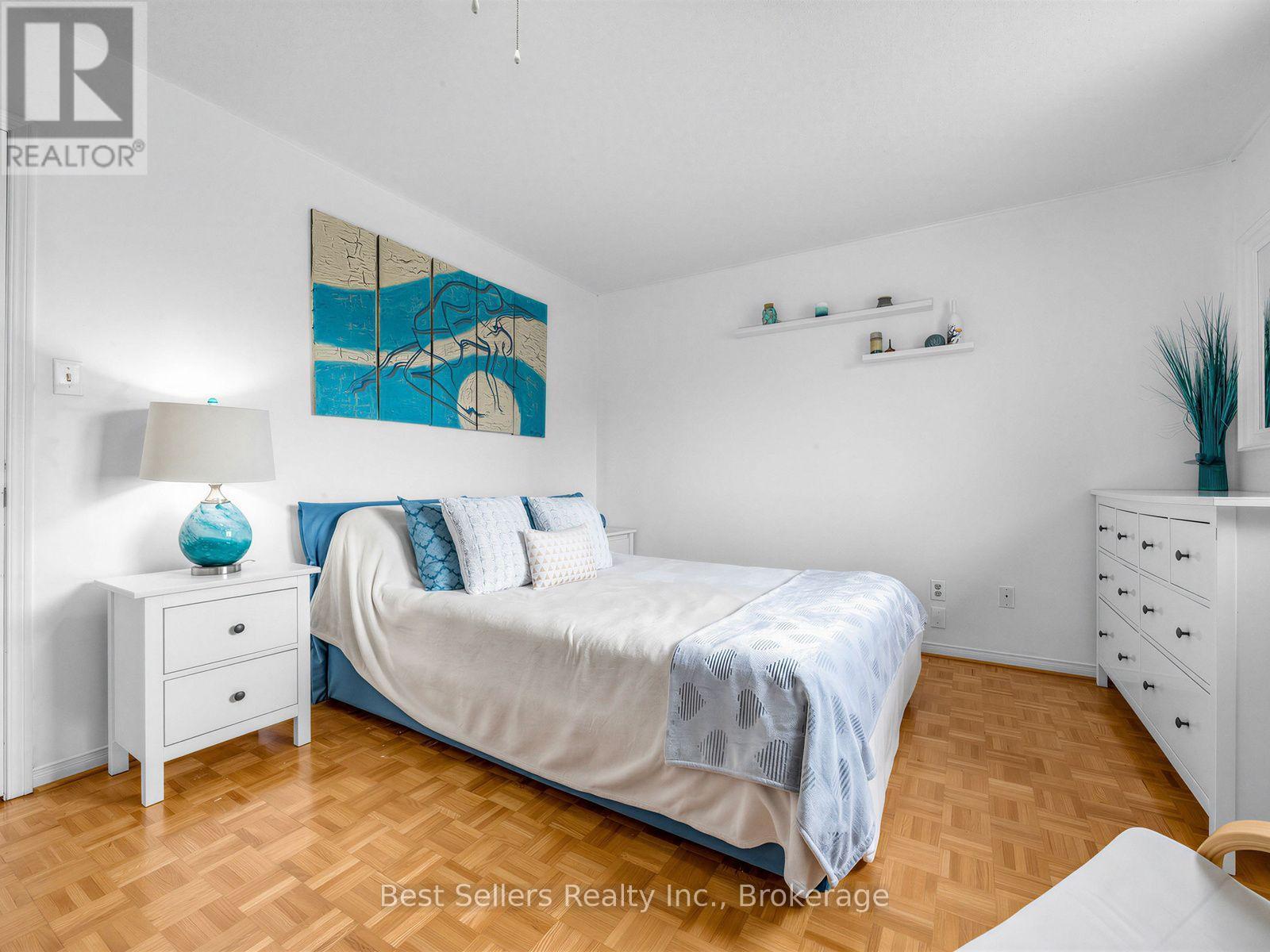 234 Lech Walesa Drive, Mississauga, ON