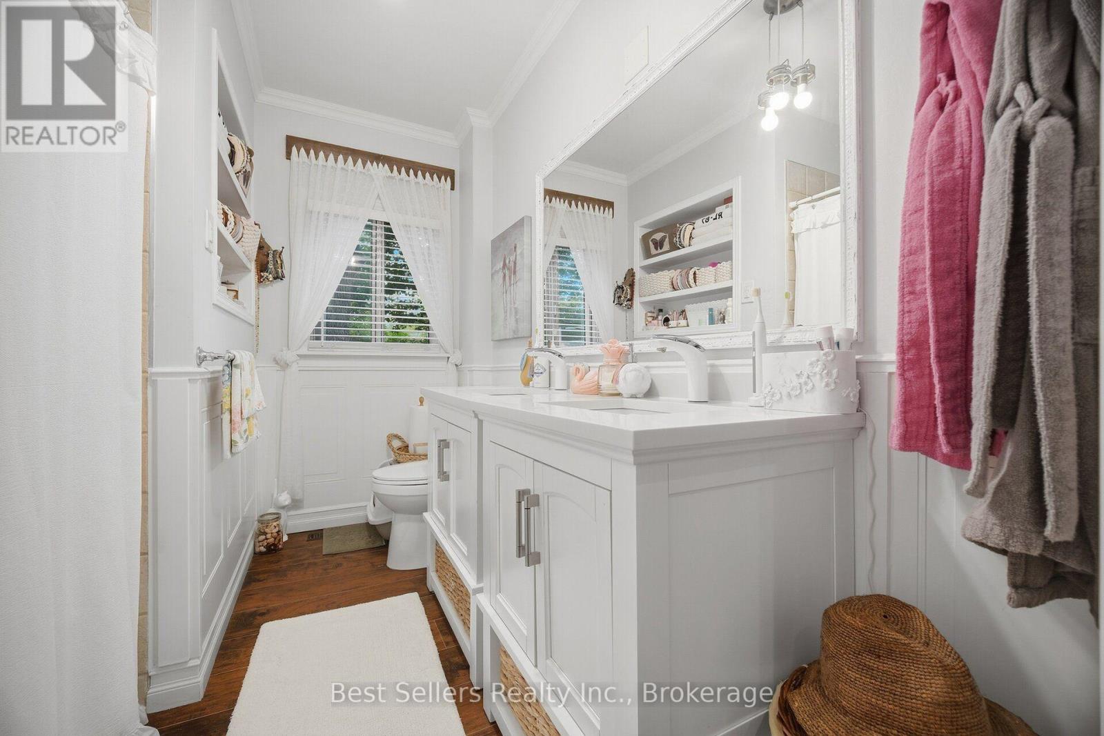 174 Angelene Street, Mississauga, ON