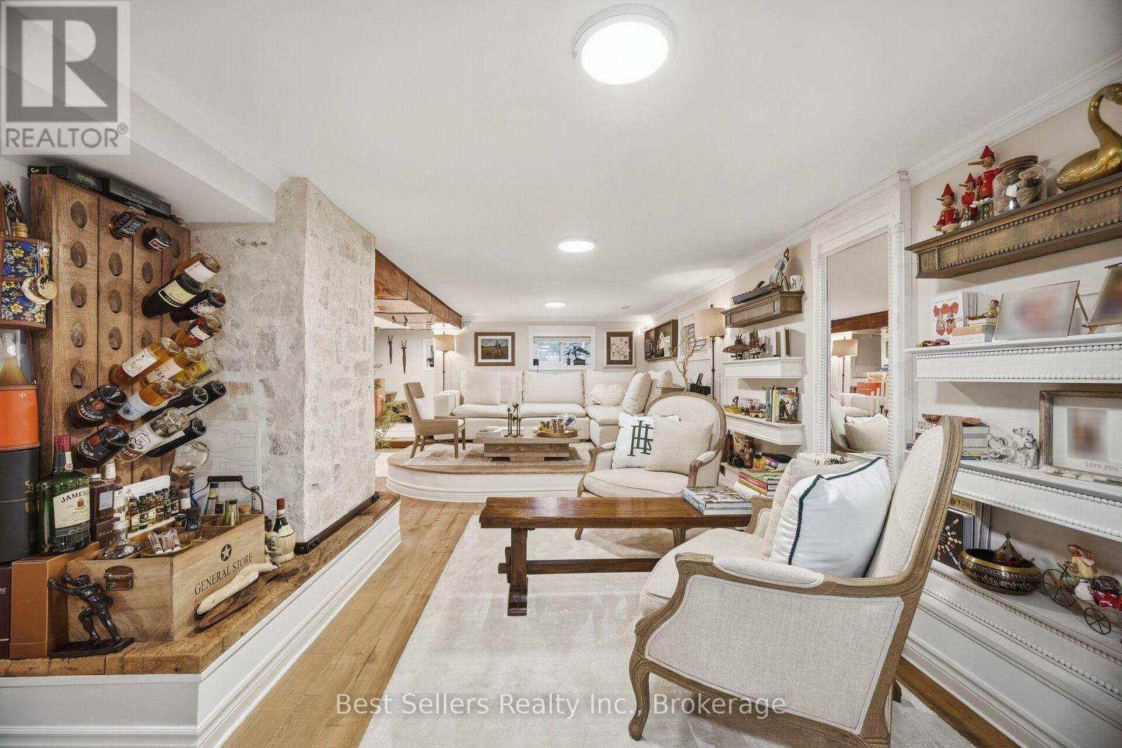 174 Angelene Street, Mississauga, ON