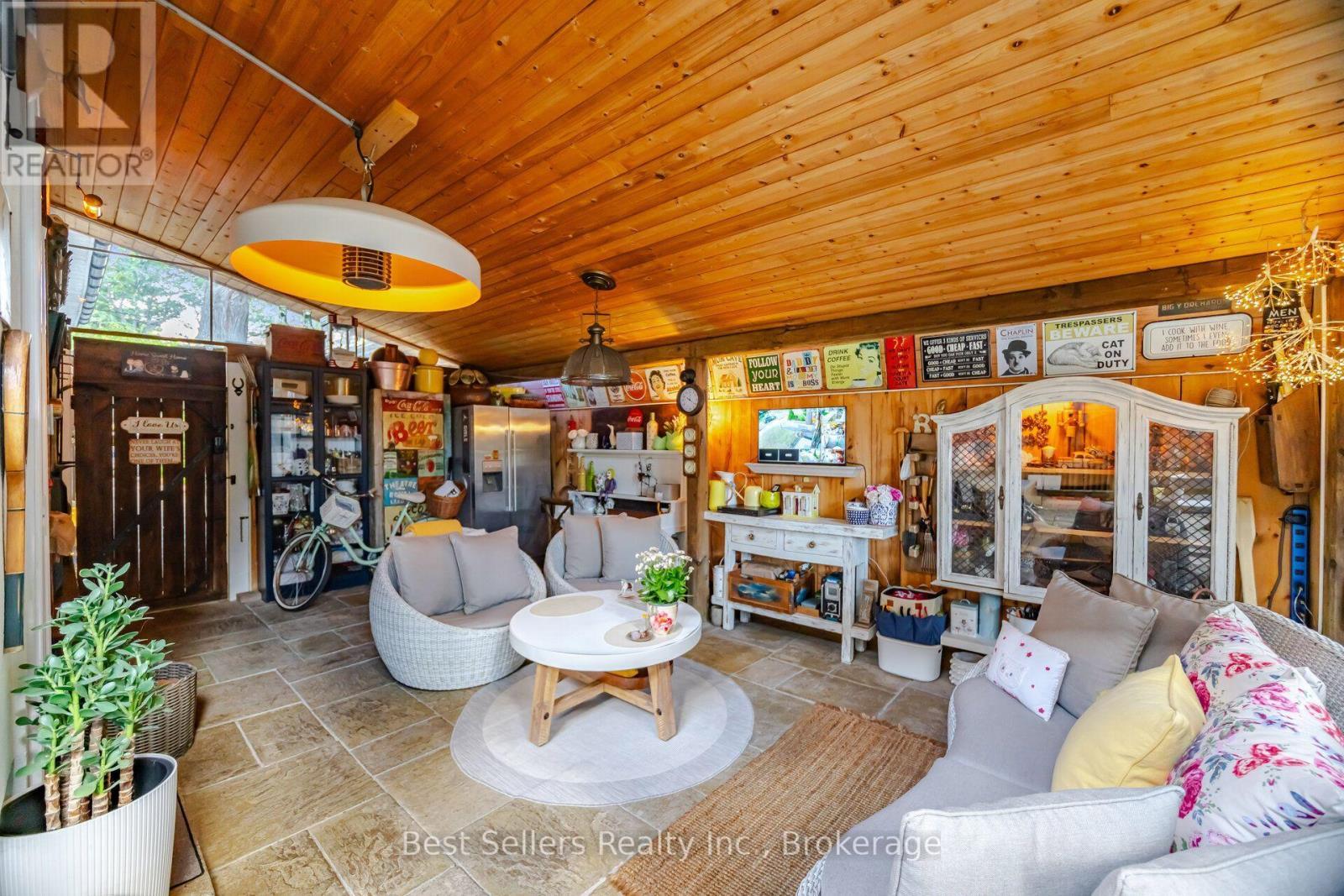 174 Angelene Street, Mississauga, ON