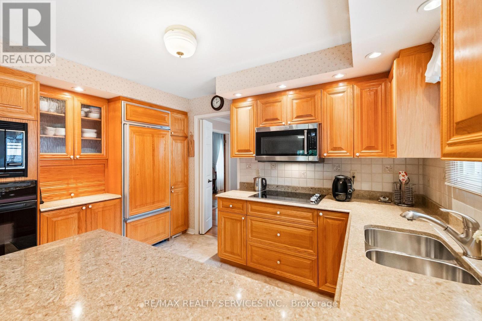 22 Oldham Crescent, Brampton, ON