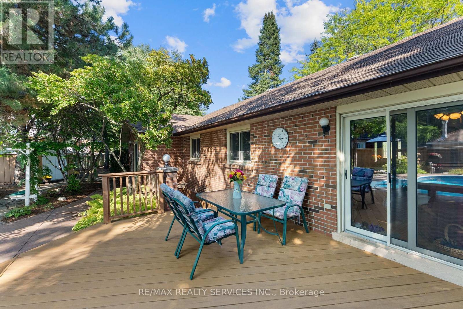 Builder finished separate entrance - 22 Oldham Crescent, Brampton, ON