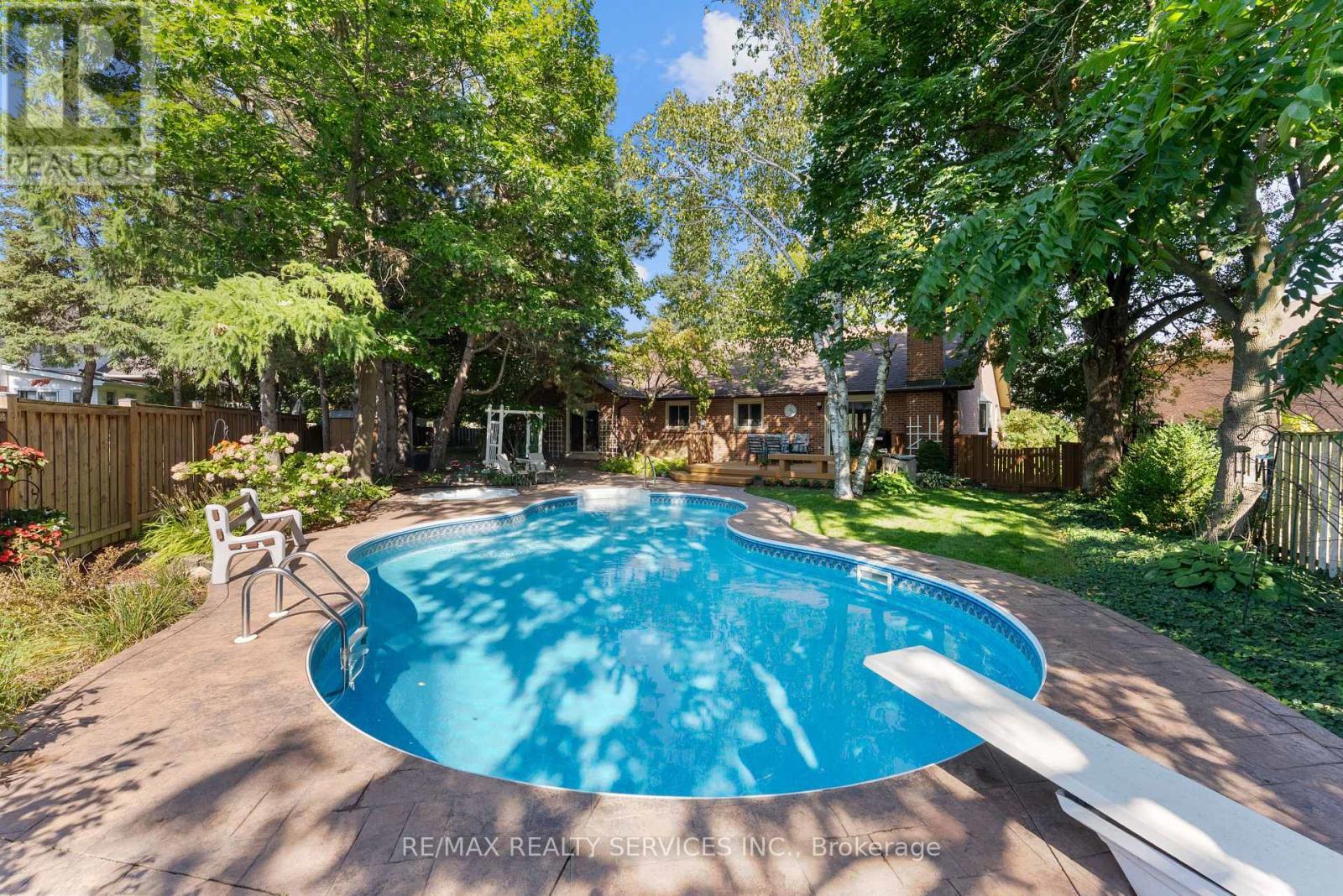 22 Oldham Crescent, Brampton, ON