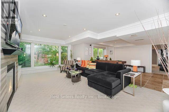 1595 Calverton Court, Mississauga, ON