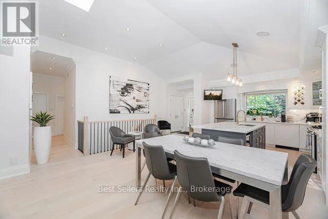 1595 Calverton Court, Mississauga, ON