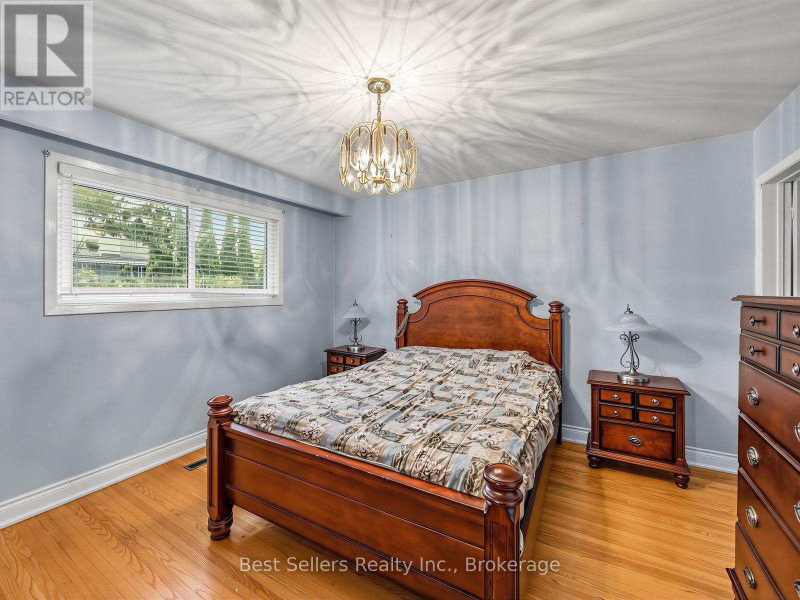 3570 Autumn Harvest Drive, Mississauga, ON
