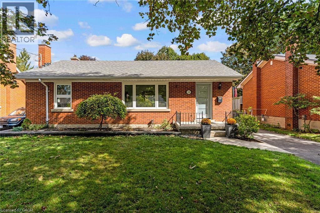 135 Patricia Avenue, Kitchener, ON