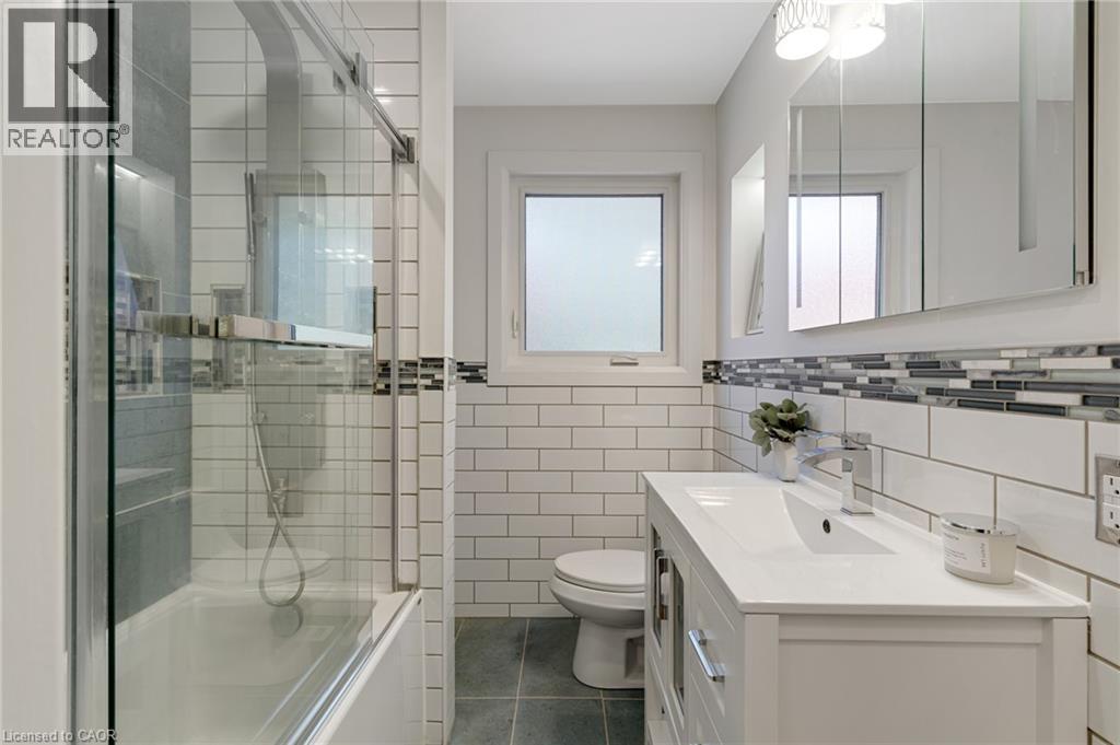135 Patricia Avenue, Kitchener, ON