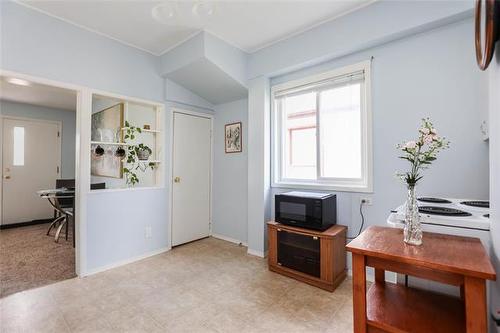 406 St Jean Baptiste St, Winnipeg, MB 