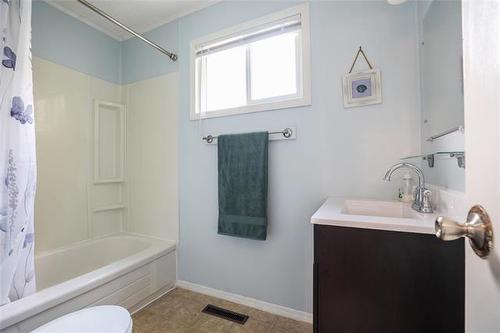 406 St Jean Baptiste St, Winnipeg, MB 