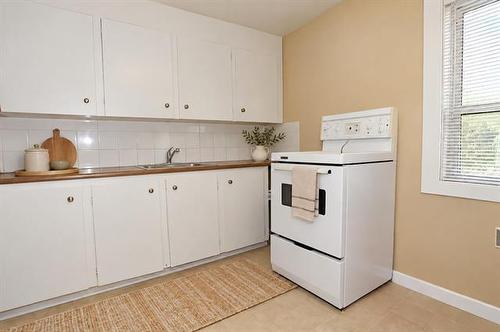 406 St Jean Baptiste St, Winnipeg, MB 