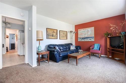 406 St Jean Baptiste St, Winnipeg, MB 