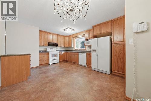 253 Laurentian Drive, Saskatoon, SK 