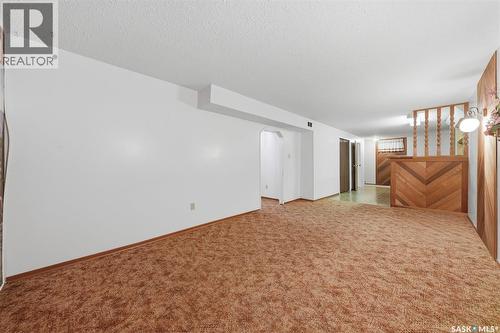 253 Laurentian Drive, Saskatoon, SK 