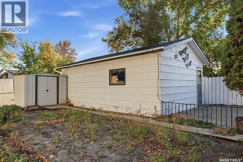 253 Laurentian Drive, Saskatoon, SK 