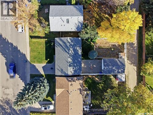253 Laurentian Drive, Saskatoon, SK 