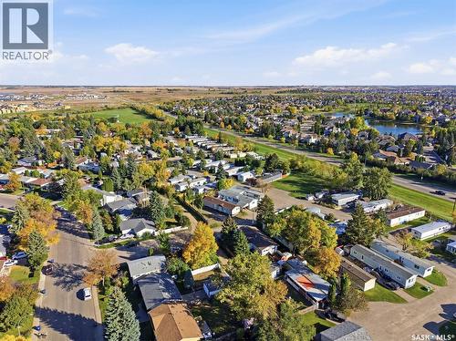 253 Laurentian Drive, Saskatoon, SK 