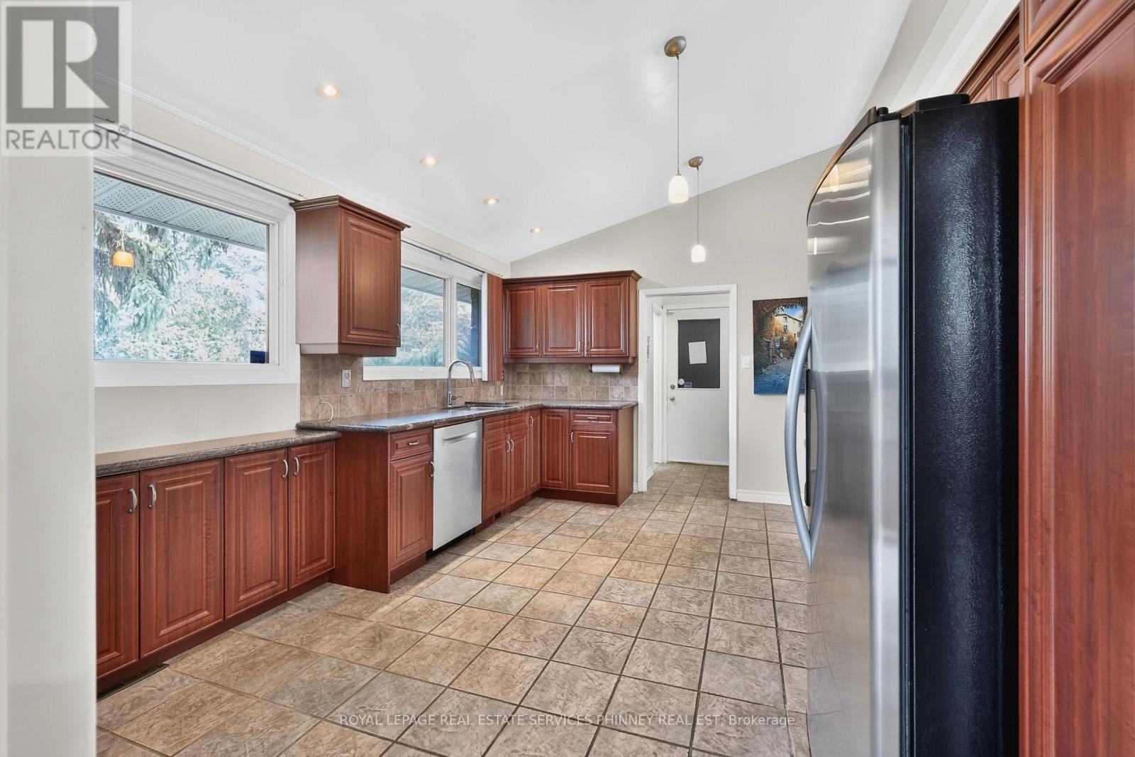 974 Owenwood Drive, Mississauga, ON