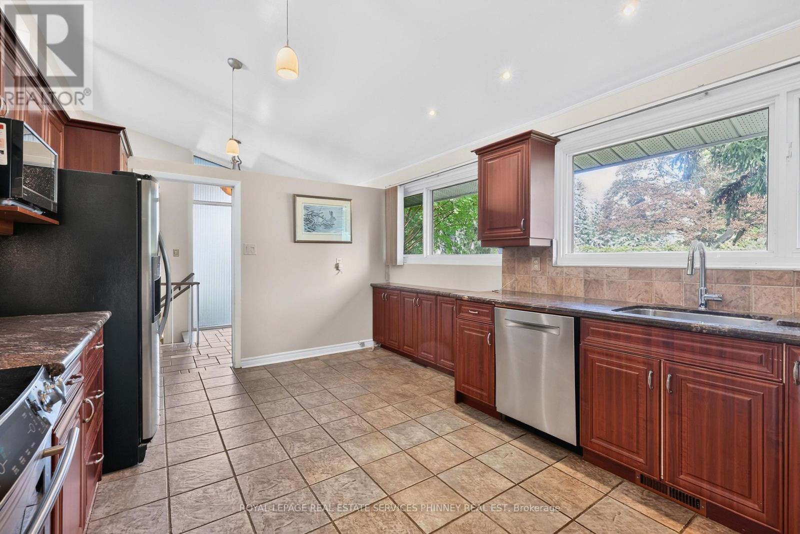 974 Owenwood Drive, Mississauga, ON