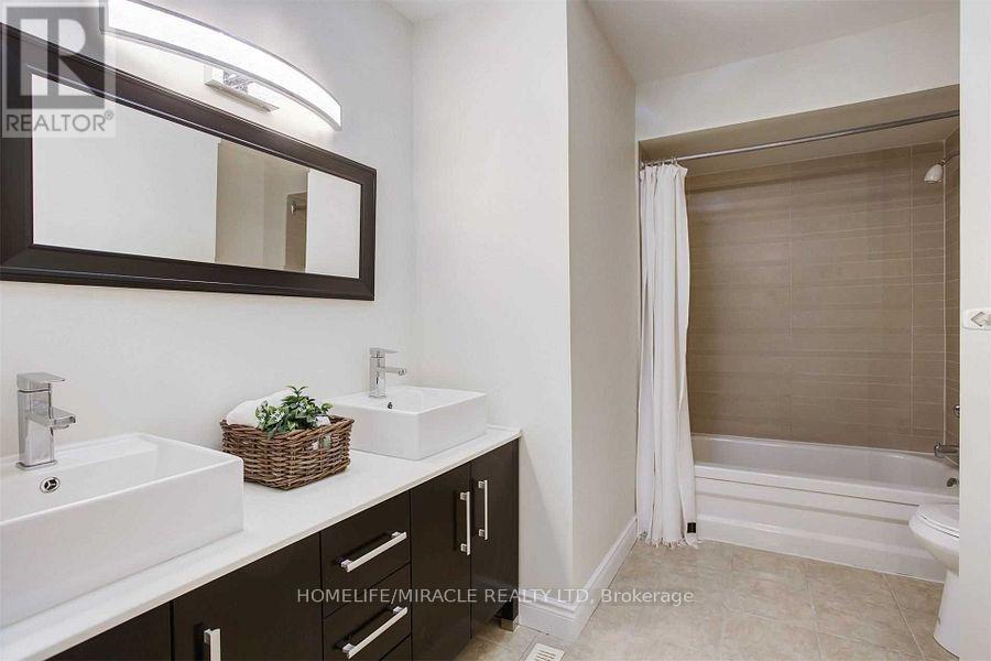 2889 Gulfstream Way, Mississauga, ON
