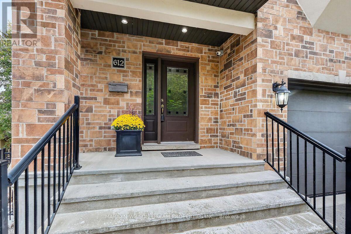 612 Besserer Street, Ottawa, ON