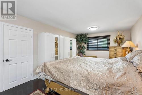 25 Swallow Crescent, Hamilton, ON 