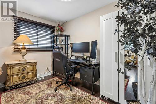 25 Swallow Crescent, Hamilton, ON 