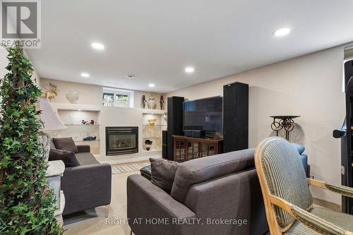 25 Swallow Crescent, Hamilton, ON 