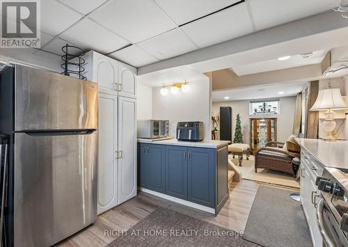 25 Swallow Crescent, Hamilton, ON 