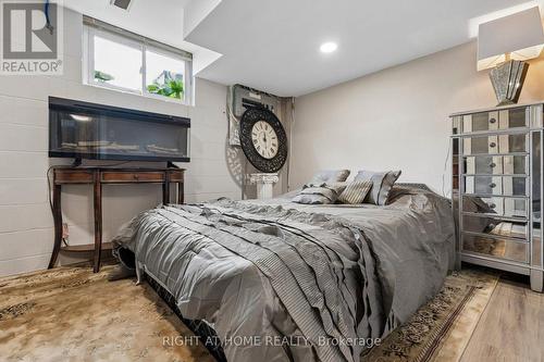 25 Swallow Crescent, Hamilton, ON 