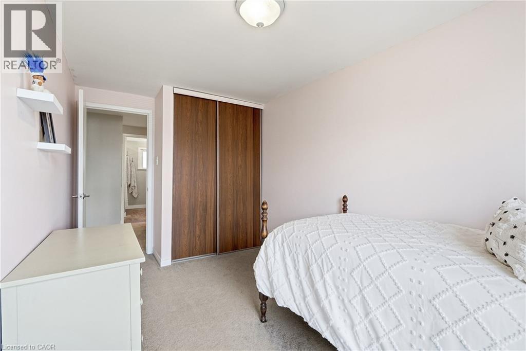 53 Bryna Avenue, Hamilton, ON