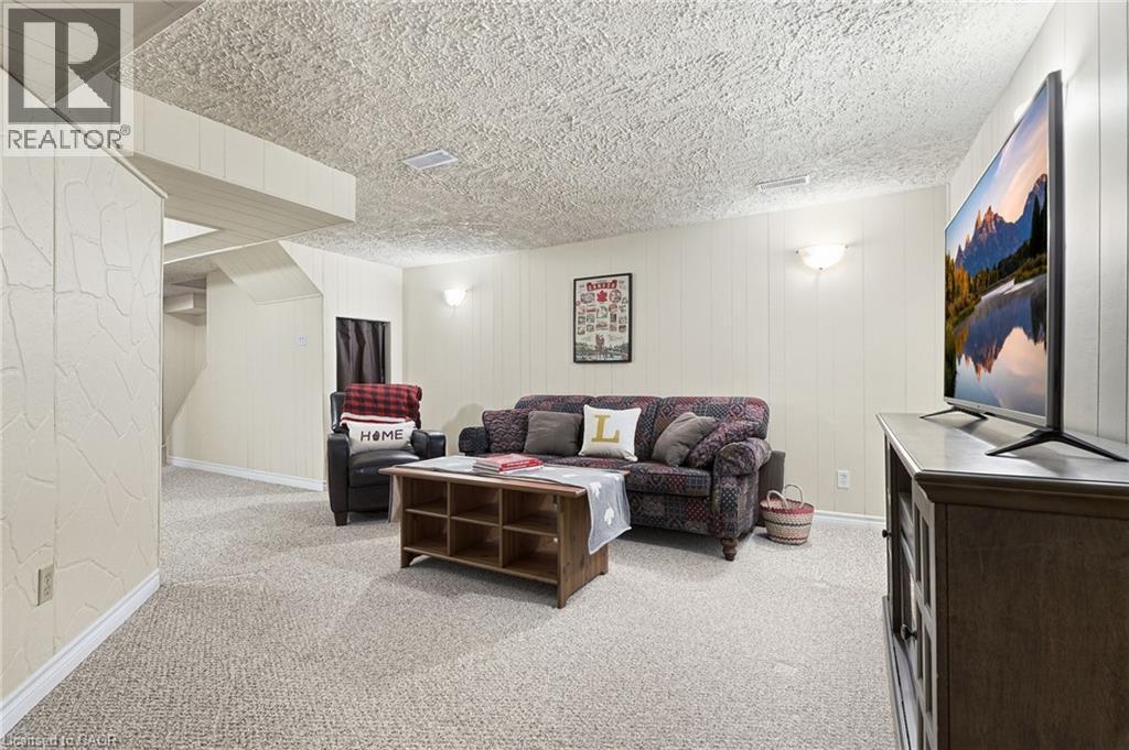 53 Bryna Avenue, Hamilton, ON