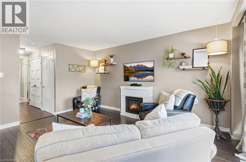53 Bryna Avenue, Hamilton, ON