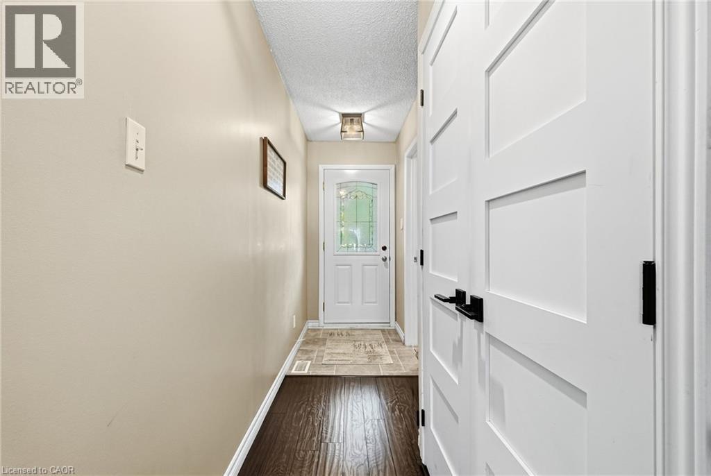53 Bryna Avenue, Hamilton, ON