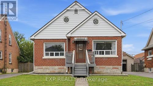 63 LYONS AVENUE  Welland (Lincoln/Crowland), ON L3B 1L8