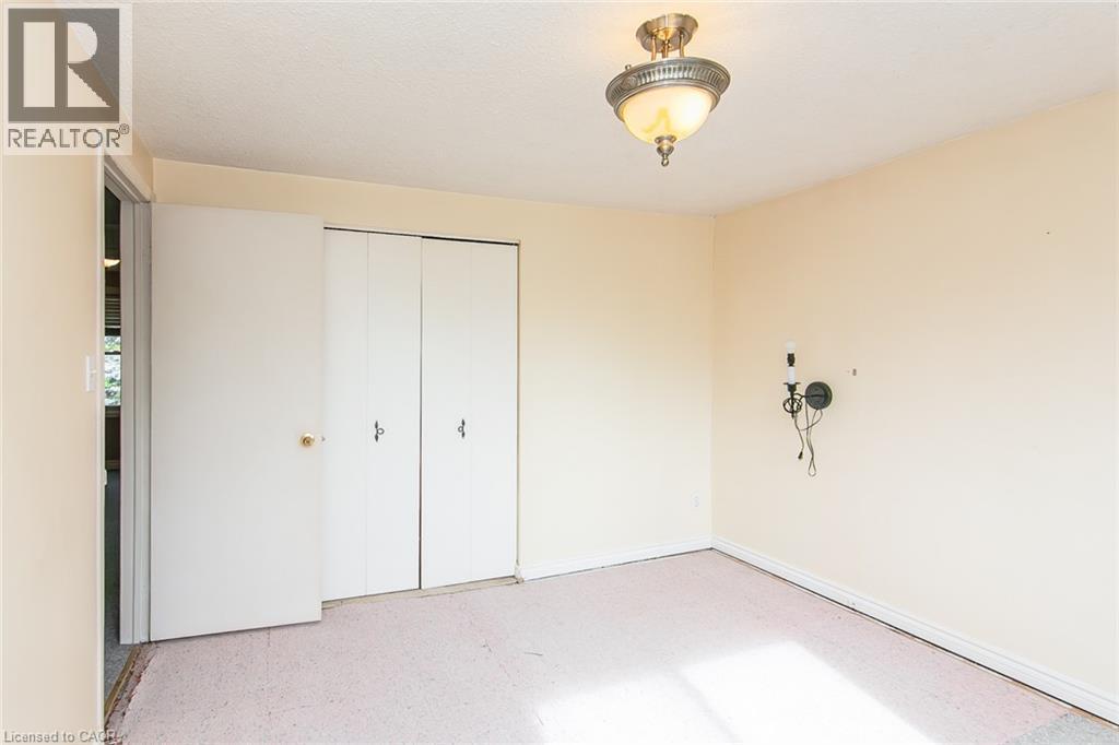 157 Old Carriage Drive, Kitchener, ON