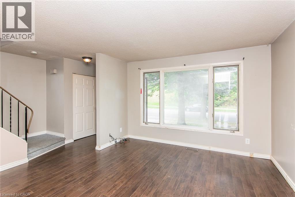 157 Old Carriage Drive, Kitchener, ON