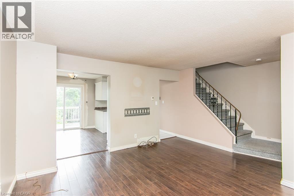 157 Old Carriage Drive, Kitchener, ON
