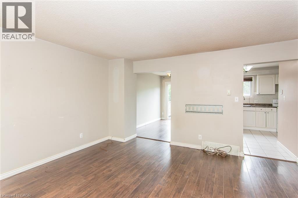 157 Old Carriage Drive, Kitchener, ON