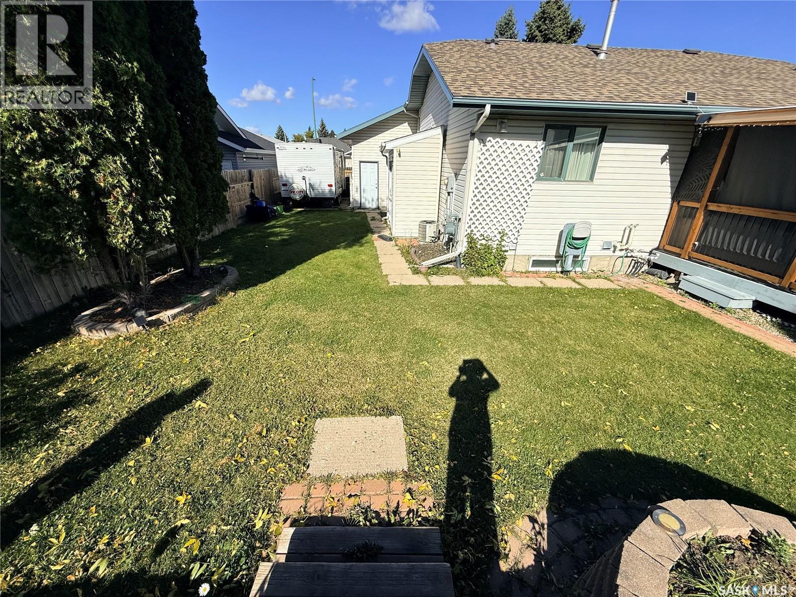 119 Hall Crescent, Saskatoon, SK