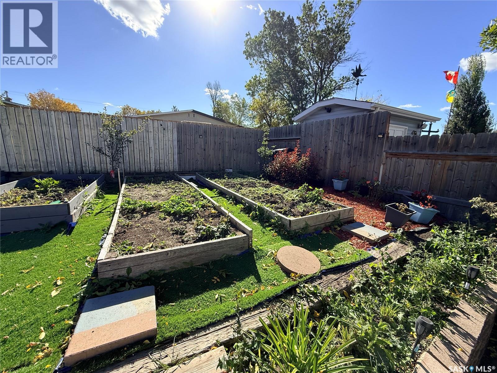 119 Hall Crescent, Saskatoon, SK