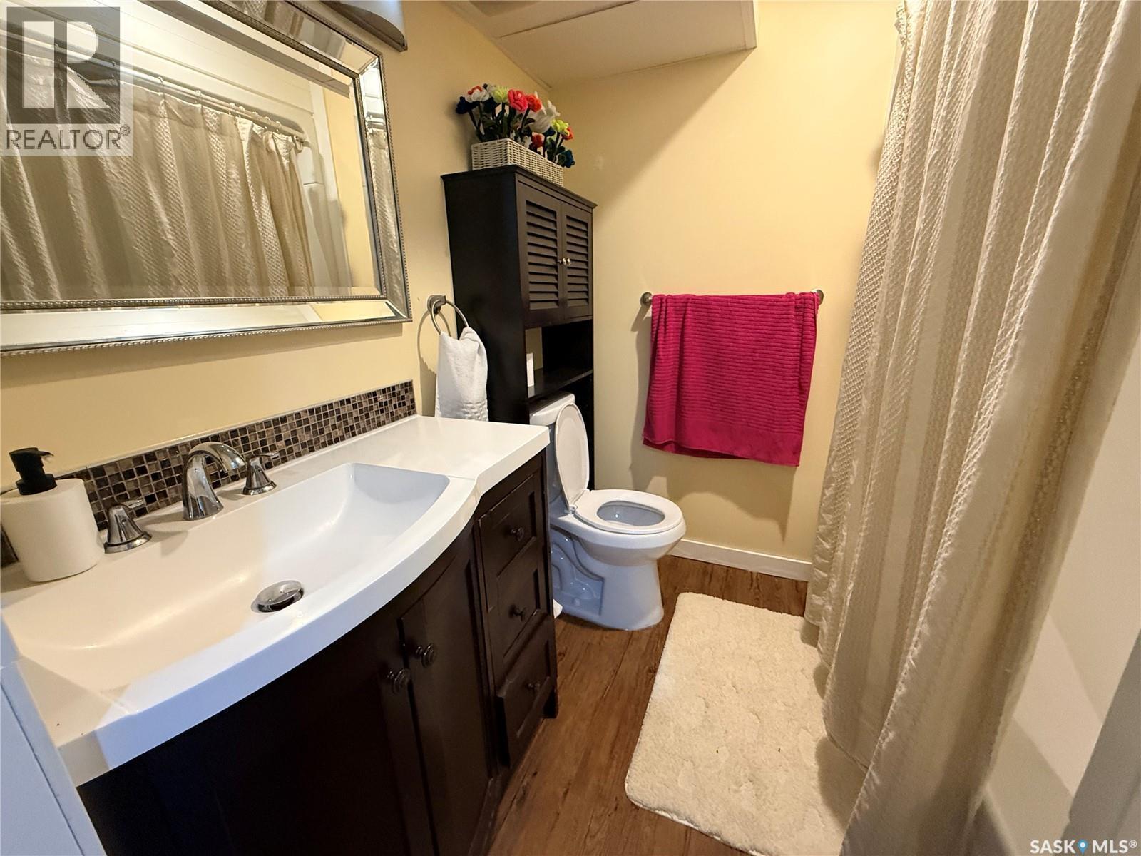 119 Hall Crescent, Saskatoon, SK
