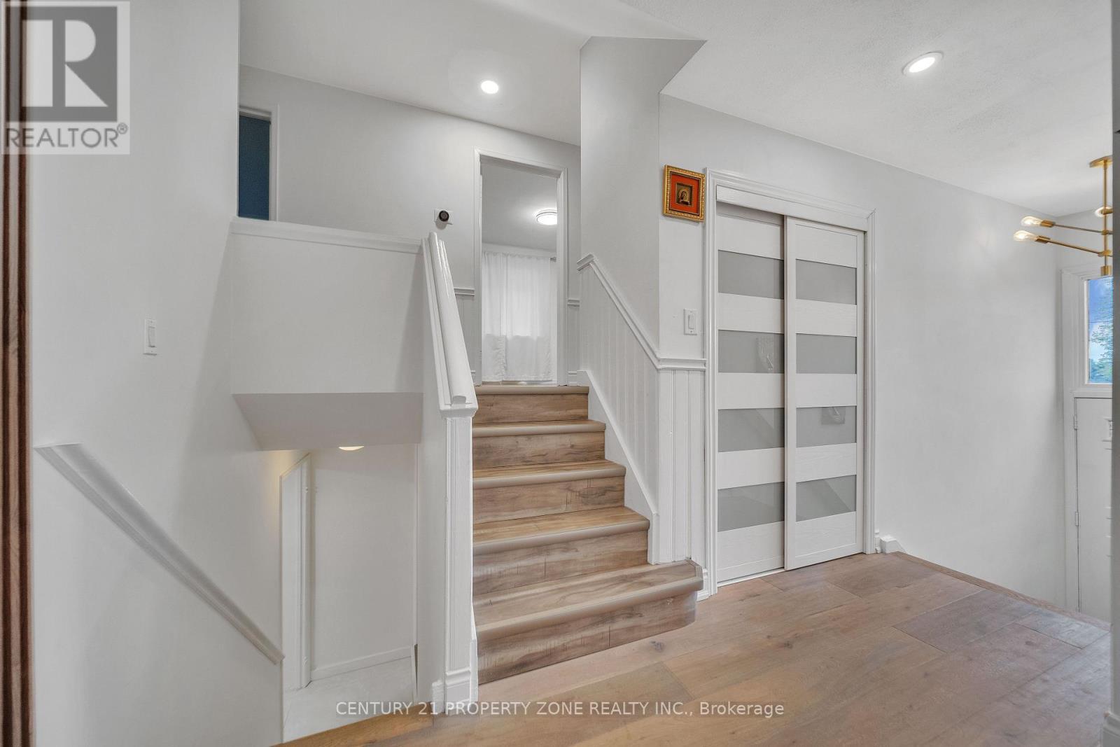 122 Vista Boulevard, Mississauga, ON