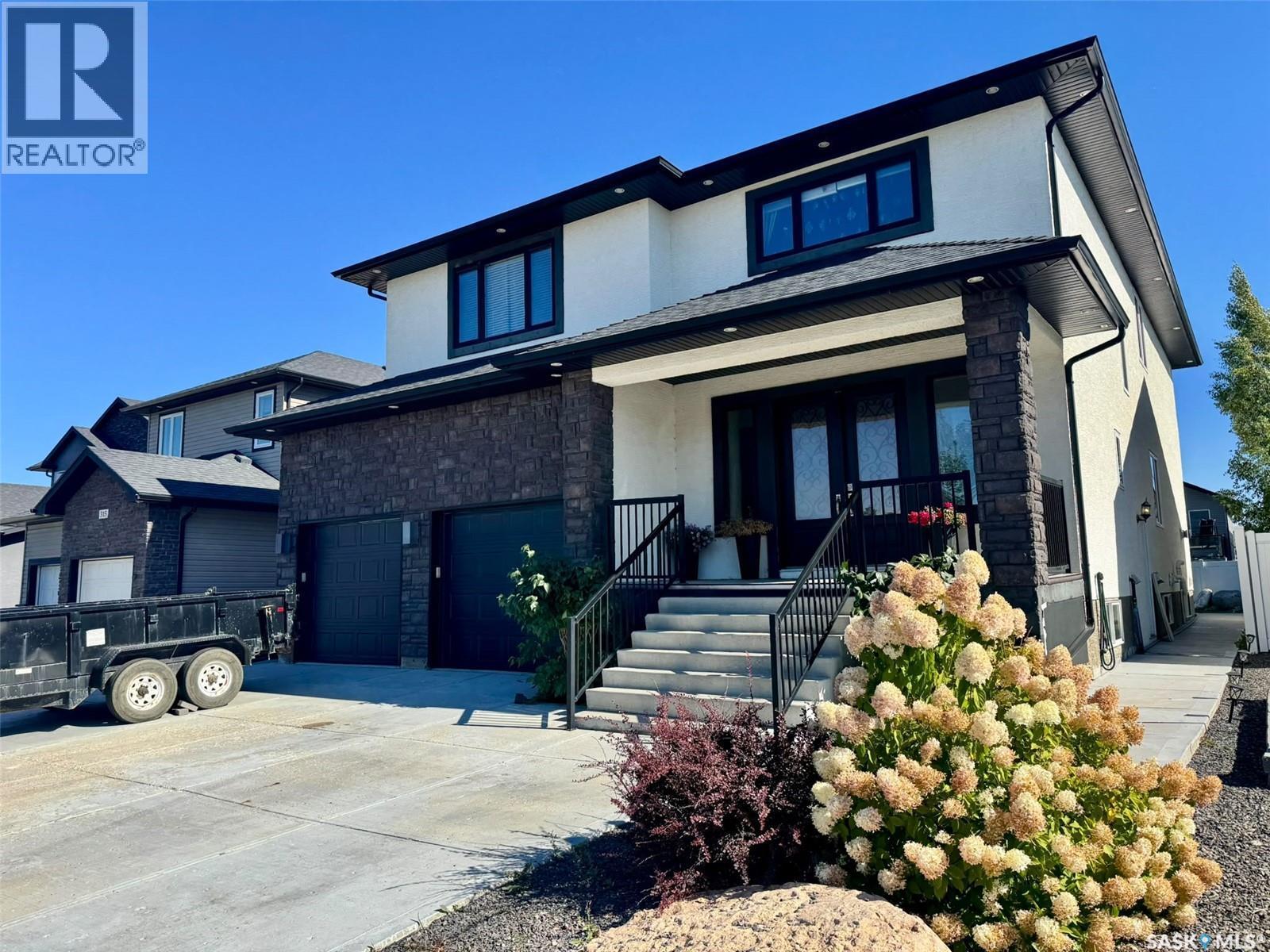 319 Roy Crescent, Saskatoon, SK